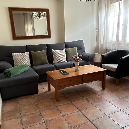 Remona 2 Apartment *