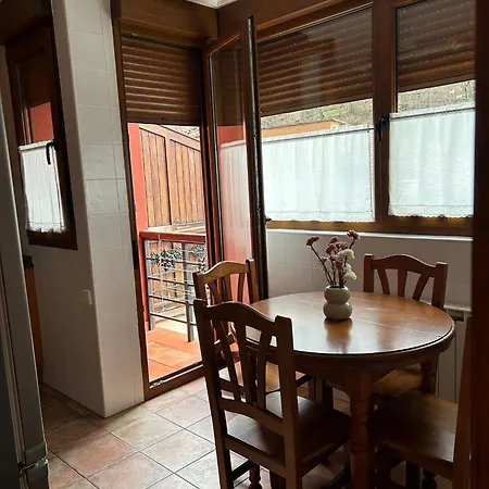 Apartment Remona 2 *